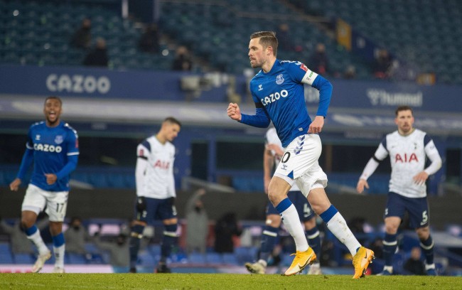 其稳固的后 其稳固的后