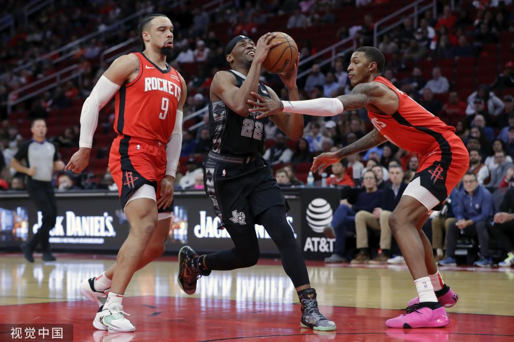 他的个人实 他的个人实