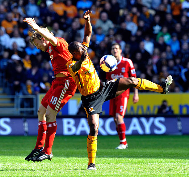 他不仅限制 他不仅限制